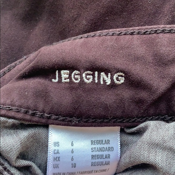 American Eagle Burgundy  jegging jeans - Picture 4 of 4